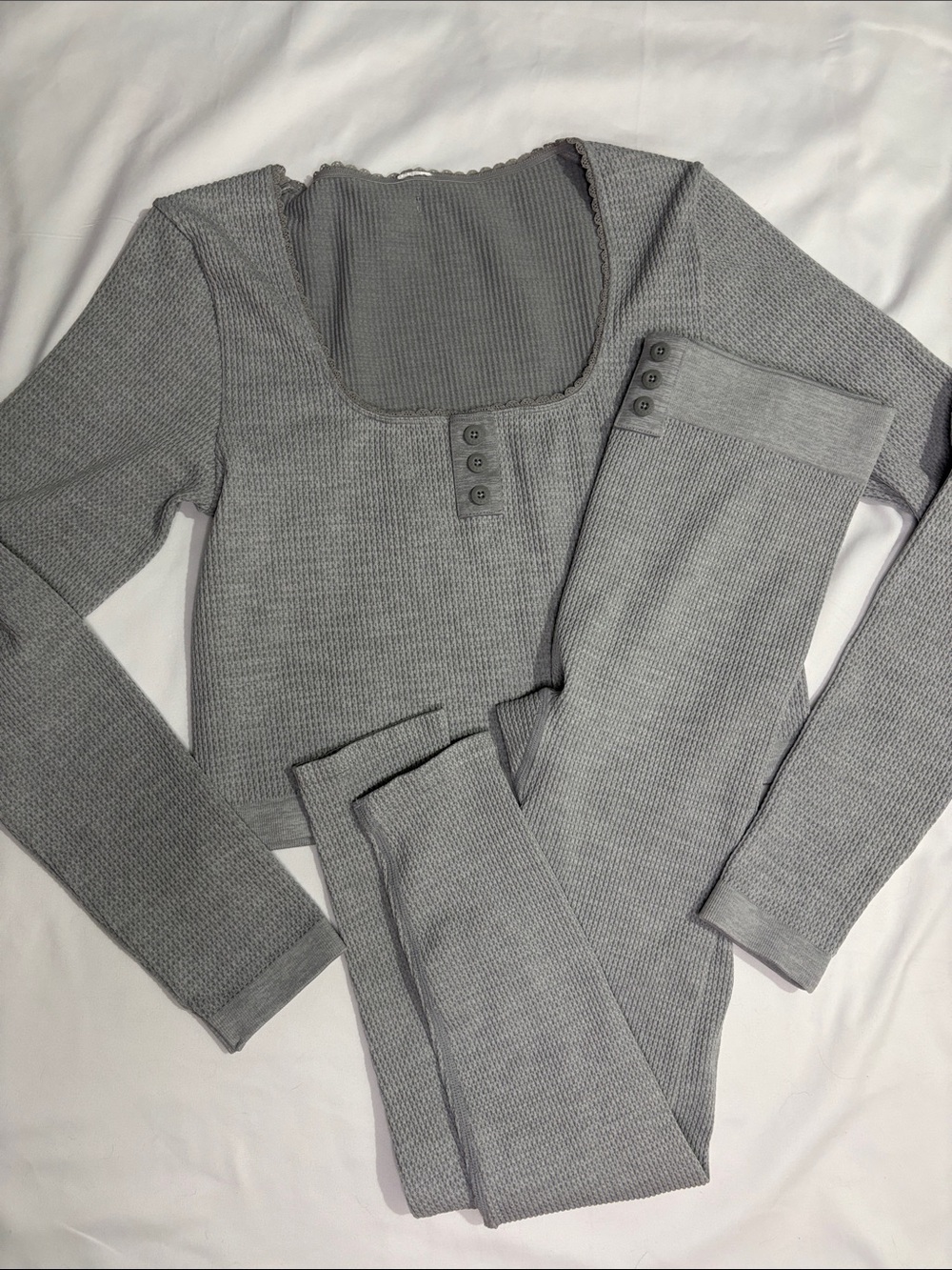Fabletics Grey Waffle Knit Lounge or Sleep Set M Top S Leggings Medium/Small Gym